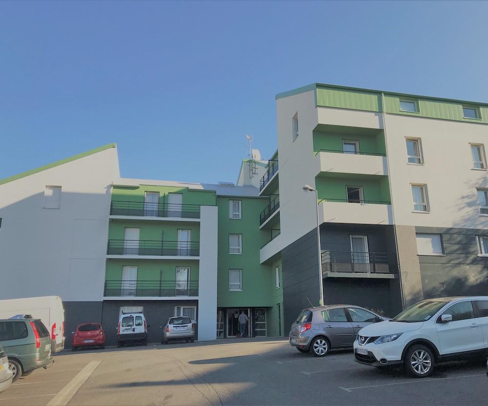 Terres De France Brest Aparthotel Exterior photo